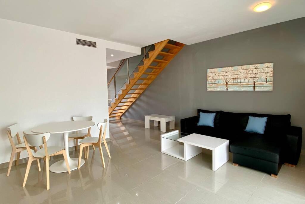 Chalet Moderno Con Piscina En Mont - Roige Bahia מראה חיצוני תמונה