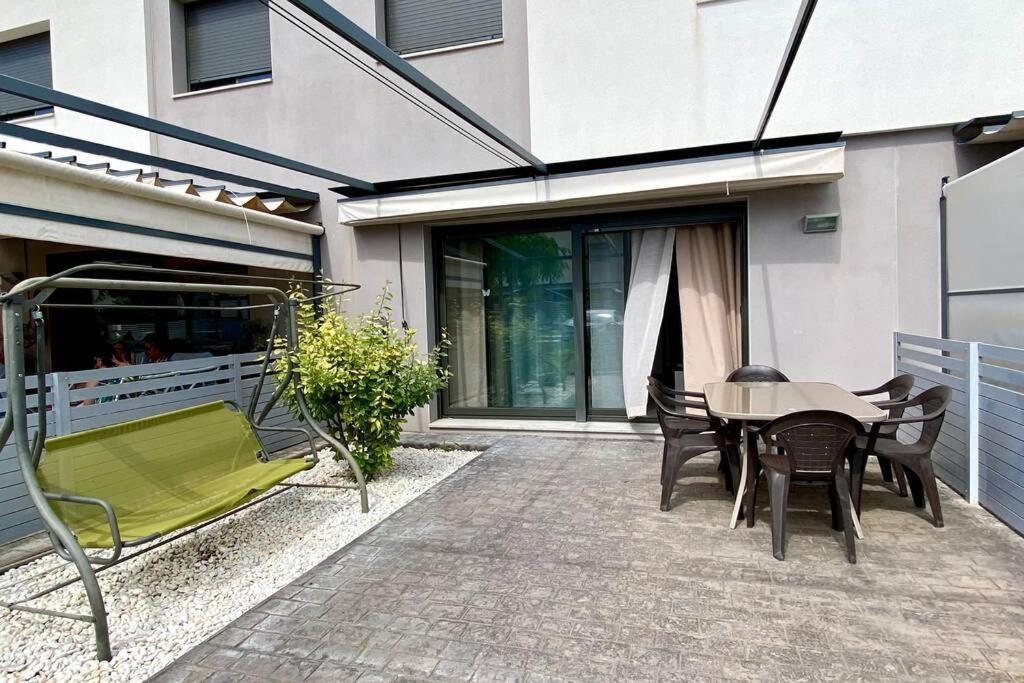 Chalet Moderno Con Piscina En Mont - Roige Bahia מראה חיצוני תמונה
