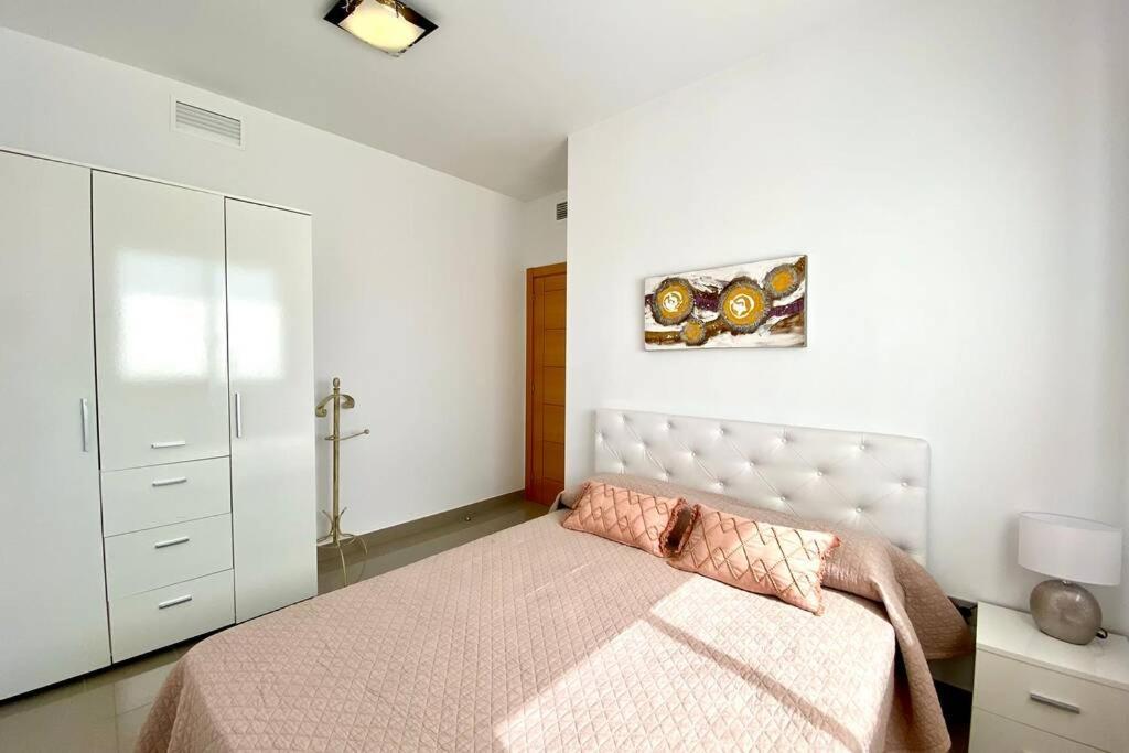 Chalet Moderno Con Piscina En Mont - Roige Bahia מראה חיצוני תמונה